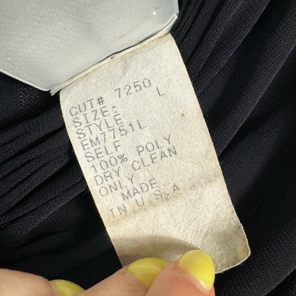 TADASHI Vintage Black V-Neck Ruched Pleated Mesh Chiffon Overlay Maxi Gown Dress - Picture 7 of 16